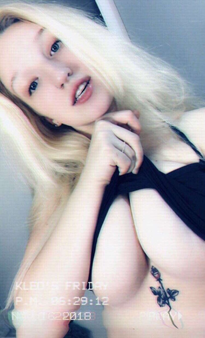 Kleora the big tittied blond #gVXGkllm