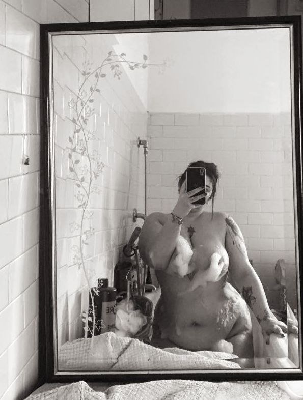 Sexy chubby girl #LXmLT8xj