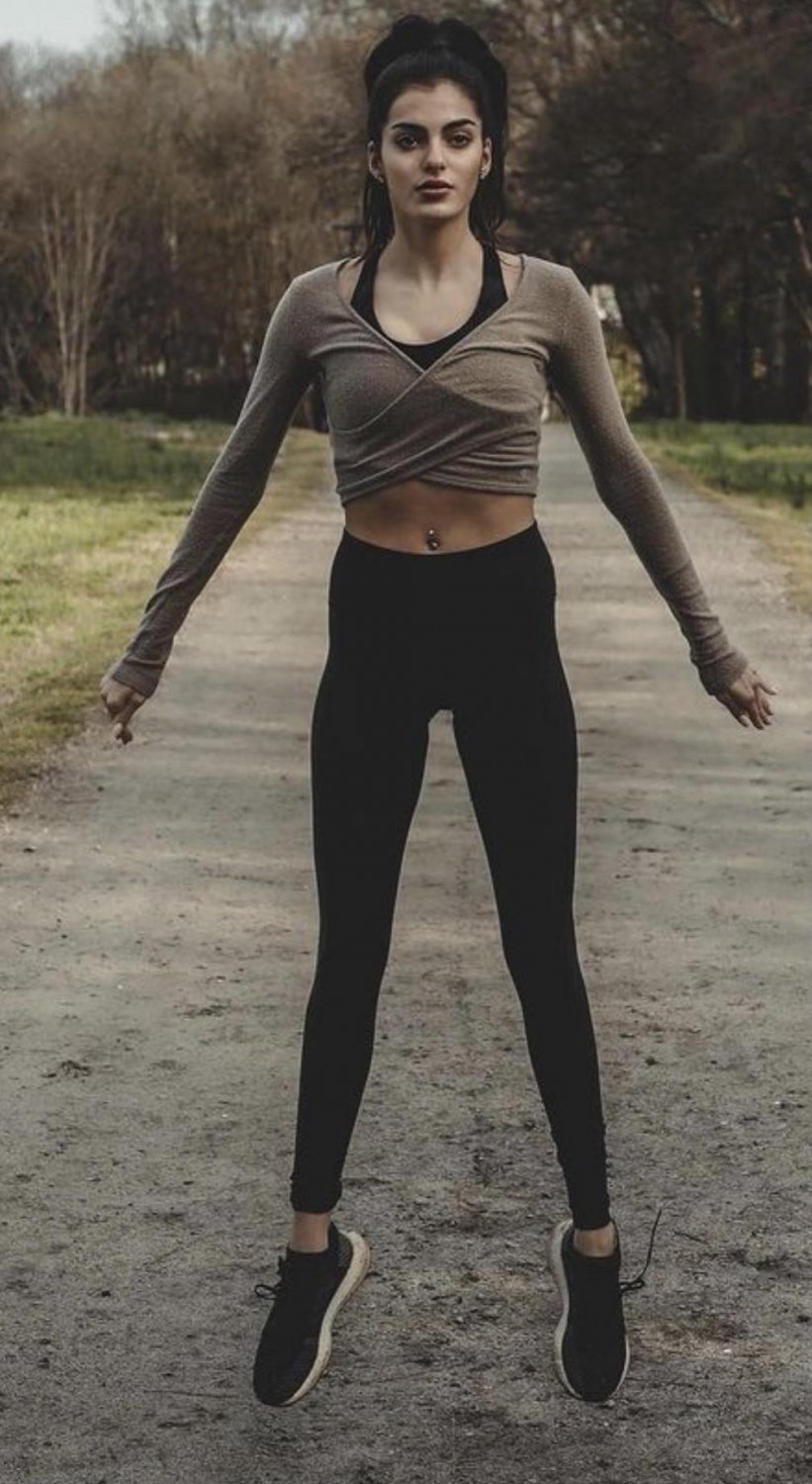 Toni Breidinger I like to hit that in "The Rear Bumper" so Fucking Sexy Perfect Cum Target 🥵🤤🤤 #t0XR3daI