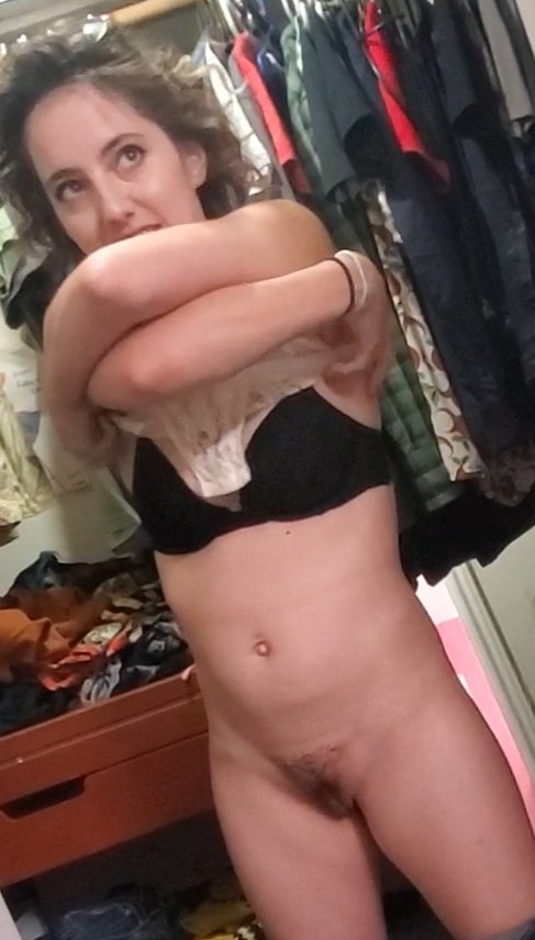WEBSLUT ALLIE is ready for you #tHLBe6q3